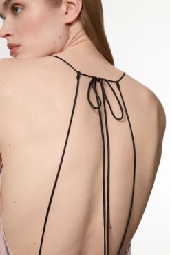 Amelia Graham Robe Colonne en Tissu Tissé avec Détail Lacets Burnout