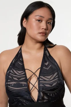 KarenMillen Amelia Graham Robe Colonne Tissée Grande Taille avec Détails en Lacets Burnout<Femme Toutes Les Robes|Robes Mi-Longues