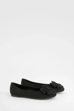 Ballerine à bout rond avec nœud en synthétique-suède – Coupe large