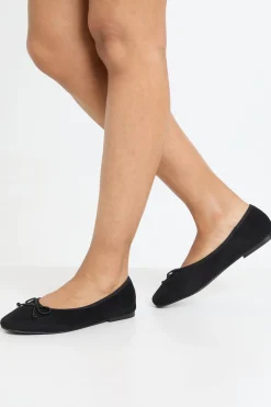 boohoo Ballerines À Bout Carré Coupe Large Avec Détail Nœud< Ballerines|Looks De Rentrée