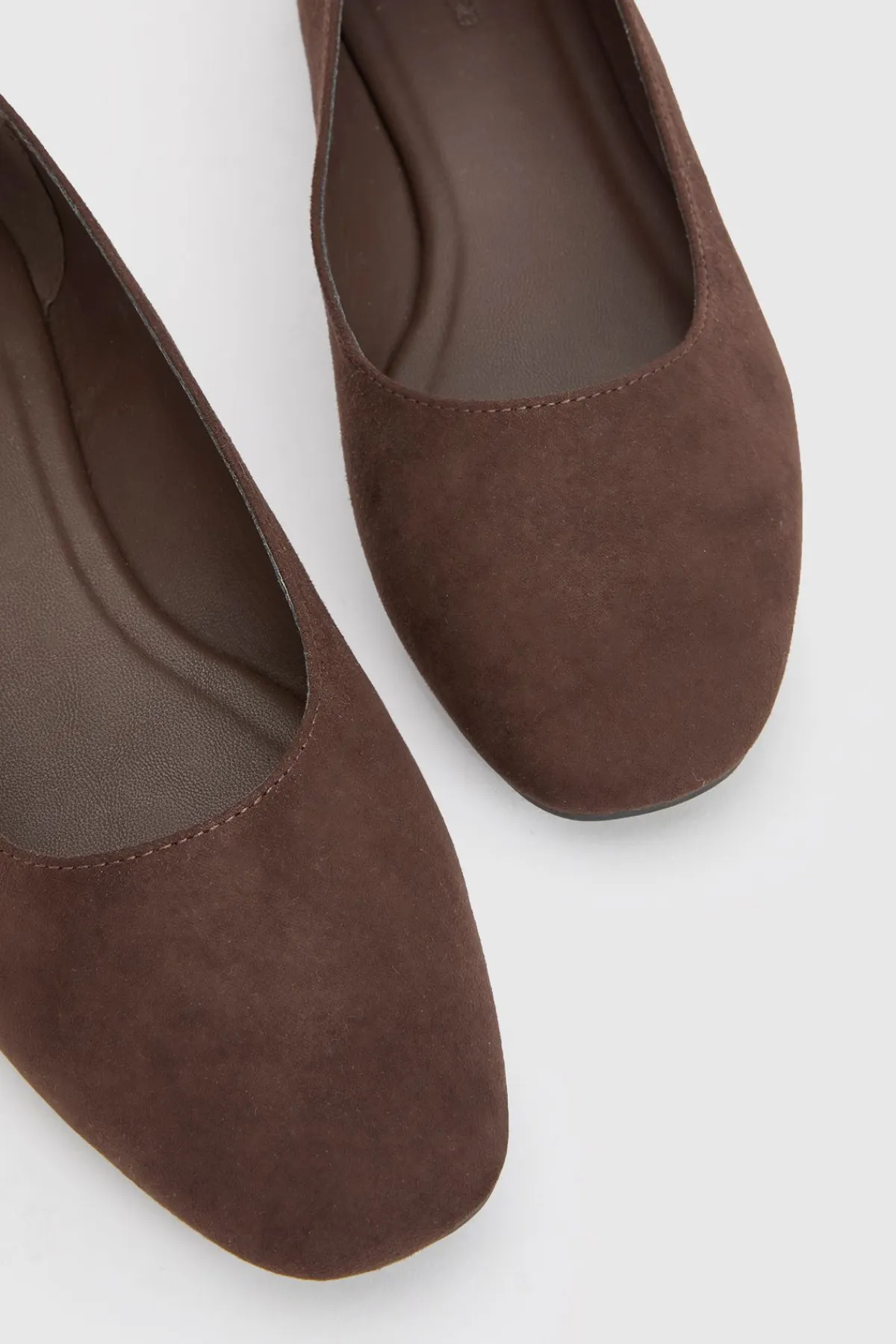 boohoo Ballerines À Bout Rond Coupe Large< Ballerines|Looks Preppy