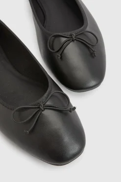 Ballerines Coupe Large Avec Détail Nœud
