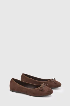 boohoo Ballerines Coupe Large À Détail Nœud< Ballerines|Looks De Rentrée
