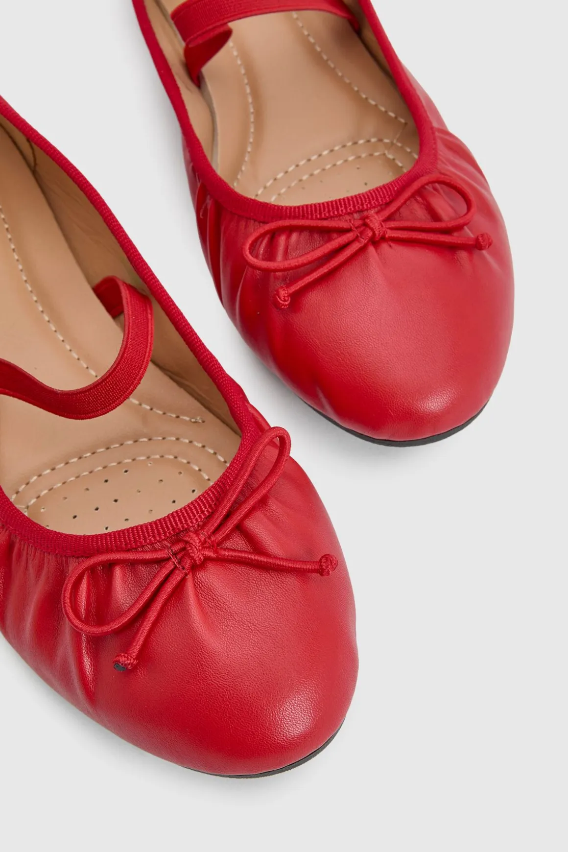 Ballerines À Détail Nœud Et Bride Élastiquée