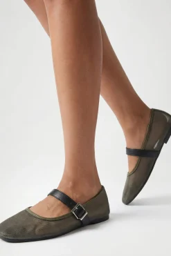 Ballerines En Mesh Coupe Large