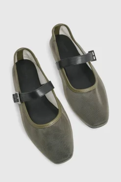 Ballerines En Mesh Coupe Large