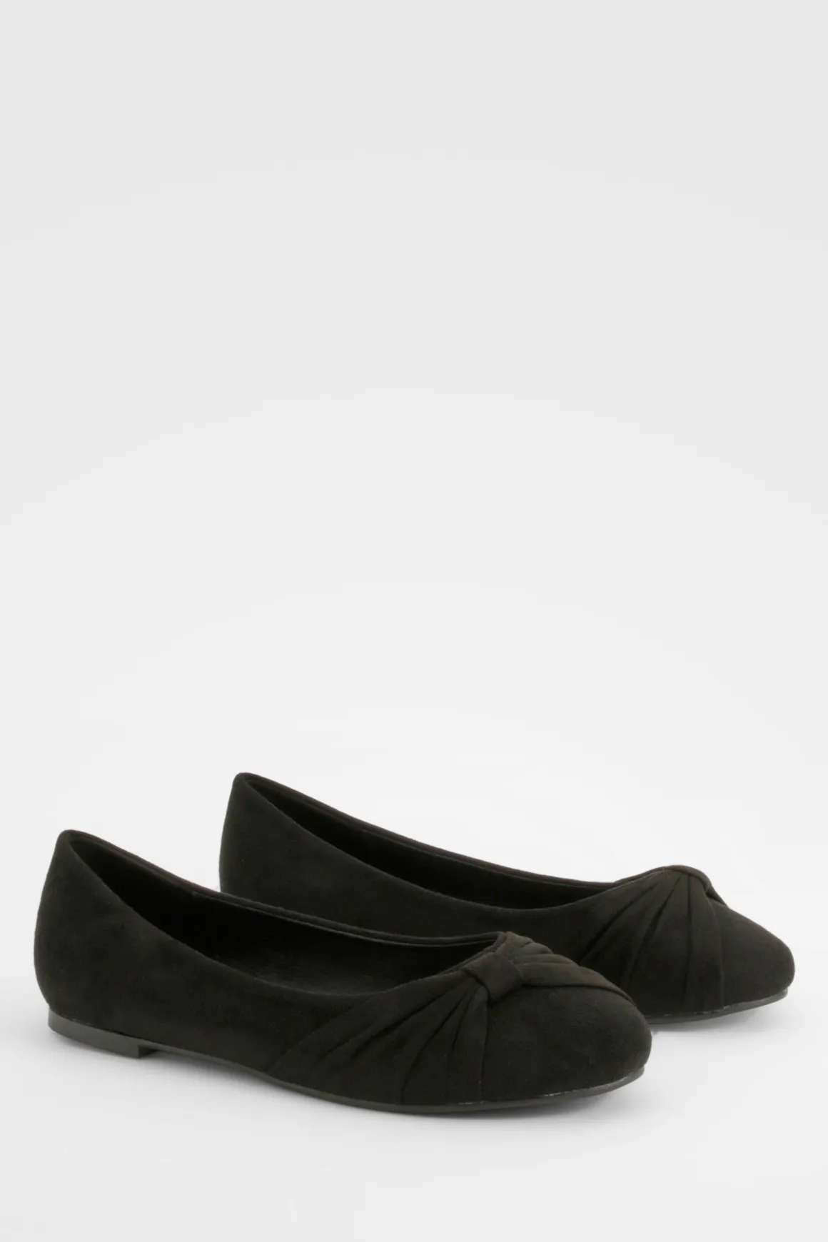Ballerines à large coupe en daim synthétique avec détail torsadé