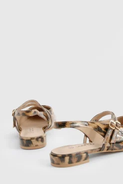 boohoo Ballerines Mary Jane en cuir verni à double bride, coupe large< Imprimé Léopard|Chaussures Plates