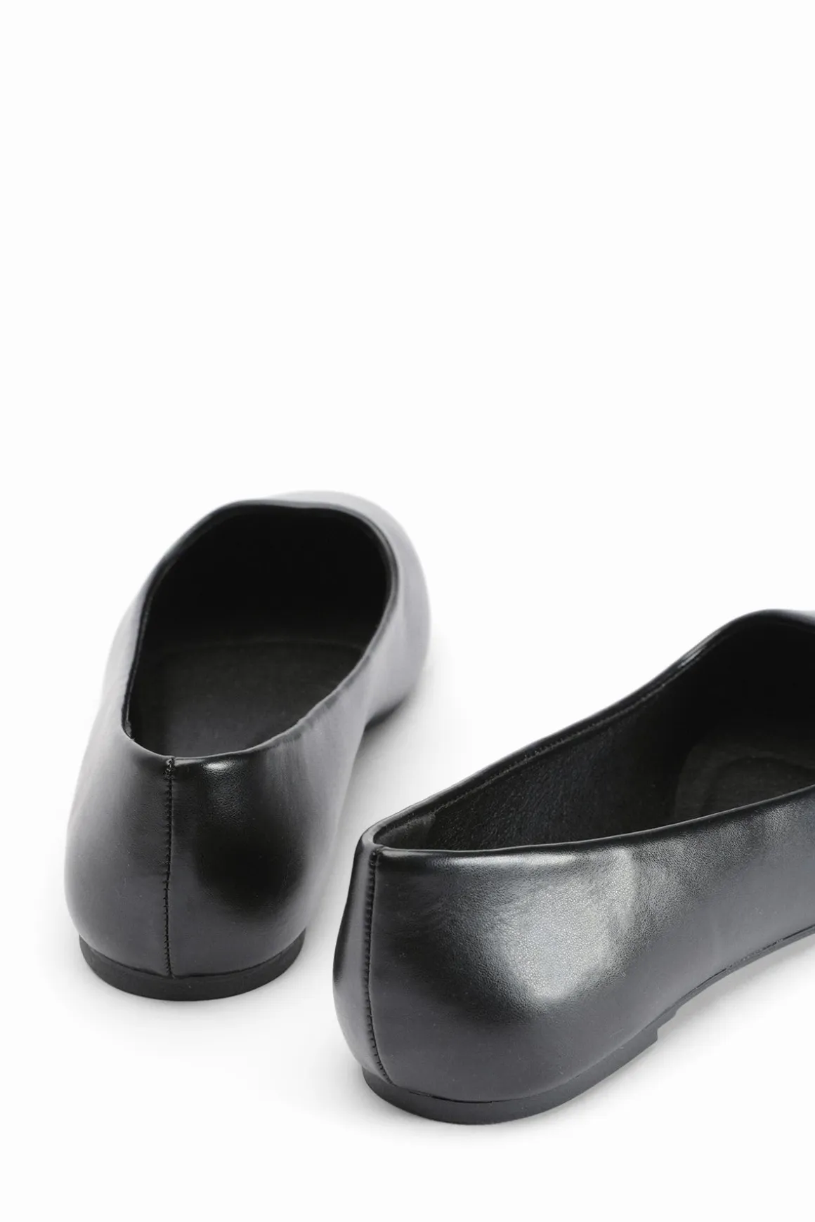 Ballerines Plates En Synthétique Coupe Large