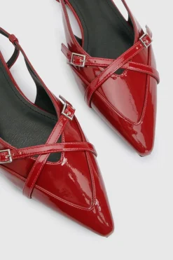 Ballerines Pointues à Détail de Sangles Croisées