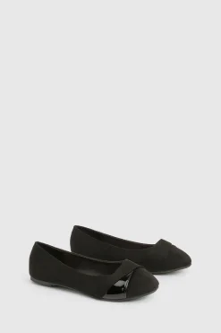 Ballerines pour pieds larges à devant torsadé