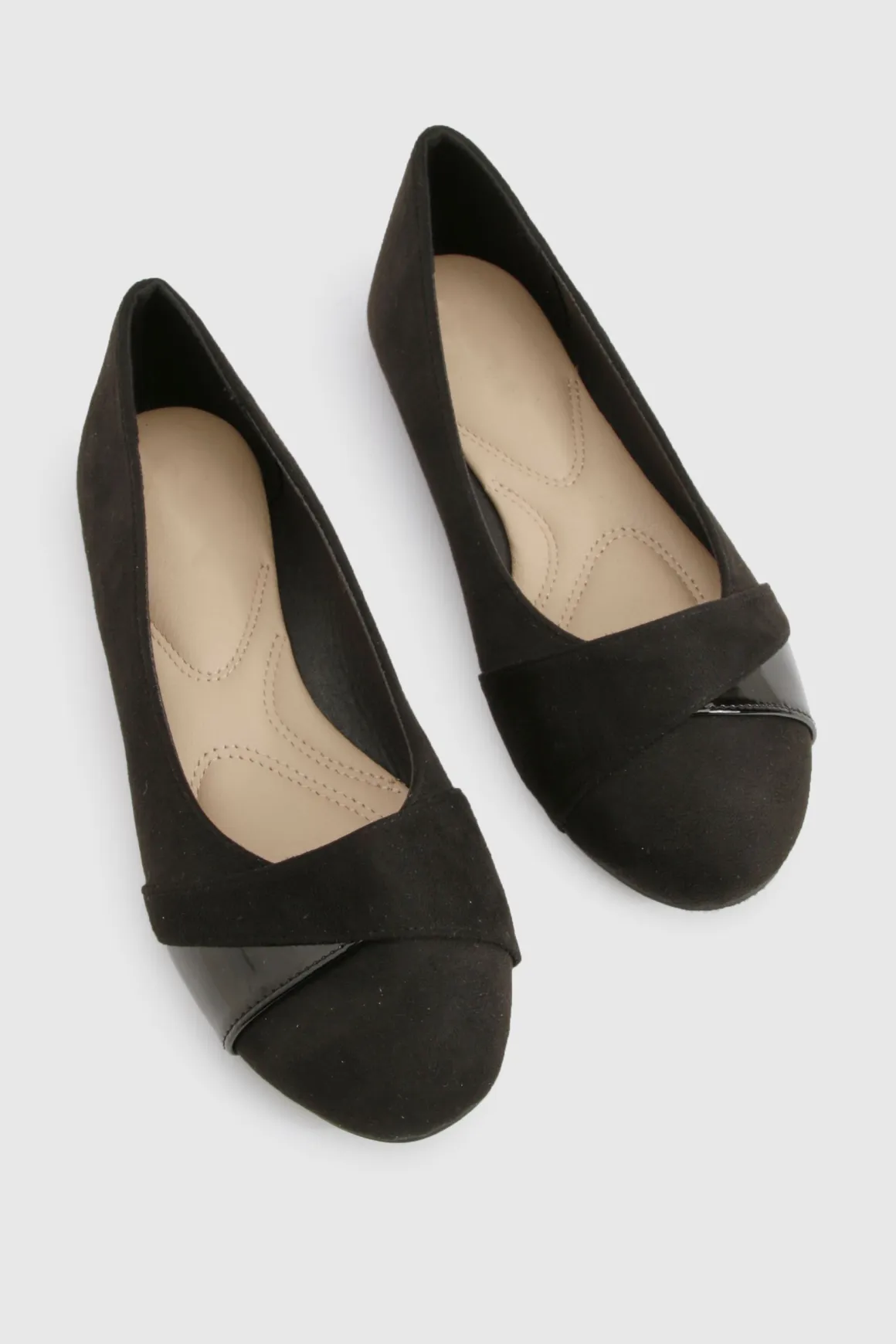 Ballerines pour pieds larges à devant torsadé