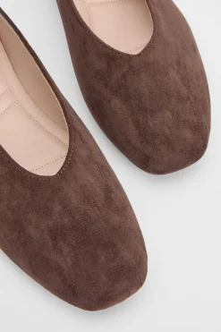 Ballerines Seraphina À Bout Carré Et Découpe Haute En Synthétique
