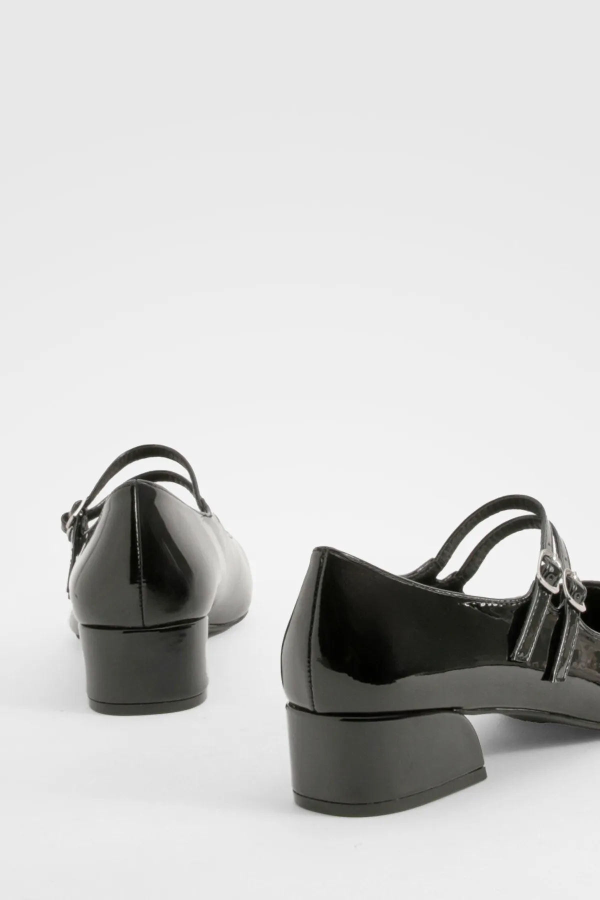 boohoo Ballerines vernies à brides matelassées - Pointure large< Looks De Rentrée|Chaussures Plates