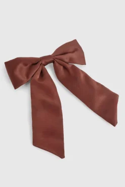 Barrette nœud papillon en satin chocolat