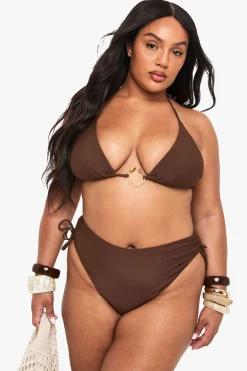 boohoo Bas de bikini froncé à taille haute Plus<Femme Looks Chocolat|Tenues De Plage
