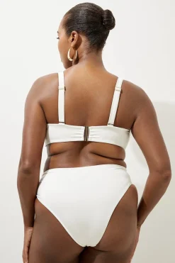 Bas de bikini grande taille avec détail de bordure lisse