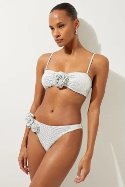 Bas de bikini orné à motif rosette premium