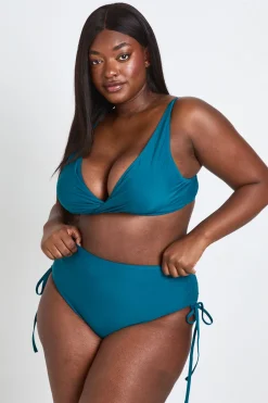 boohoo Bas De Maillot De Bain Grande Taille Essentiels Taille Haute Gainant<Femme Maillots De Bain|Tenues De Plage
