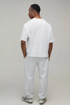 Basic Man. Jogger à la coupe régulière