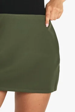 Basic Woven Mini Skirt