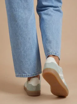 Baskets Jackie À Lacets En Synthétique Rayée