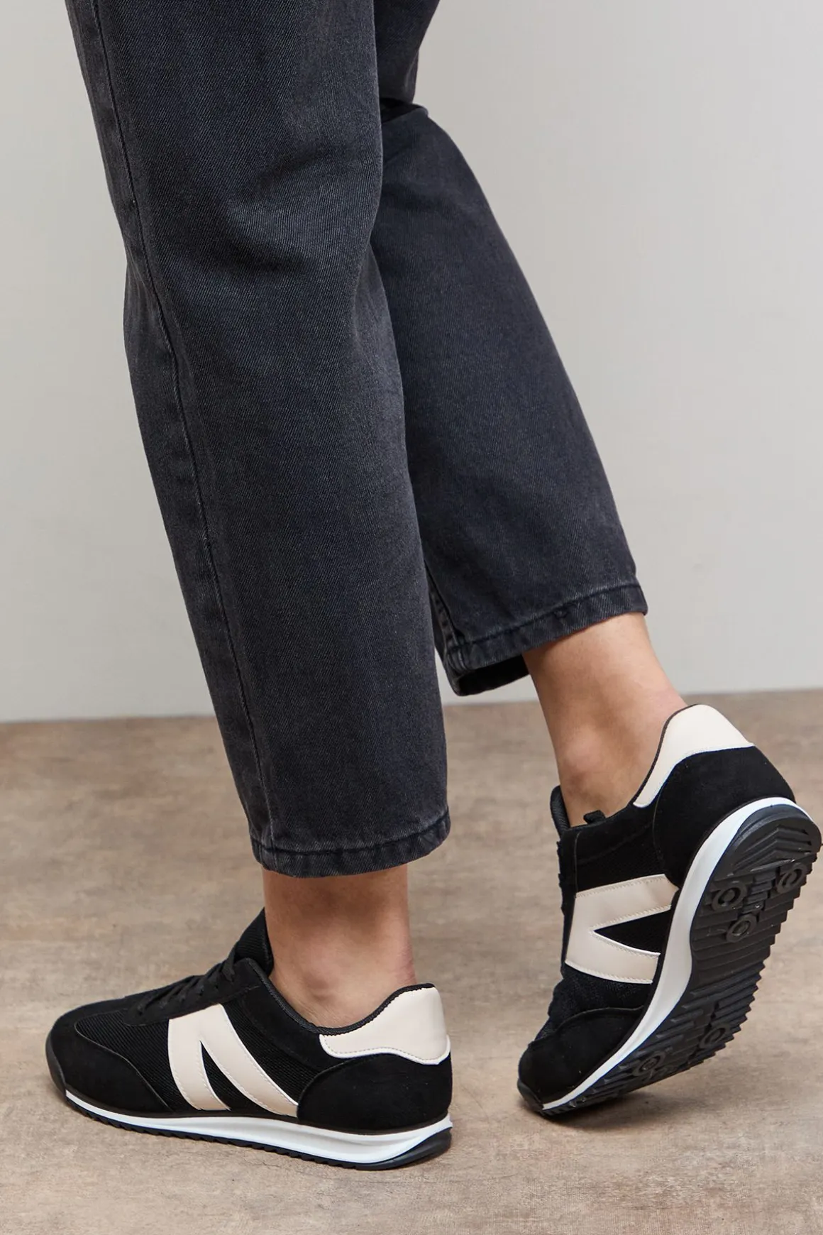 Baskets Jemima à Lacets en synthétique et Mesh