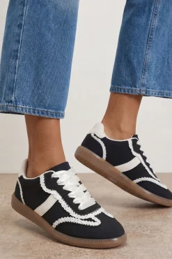 Baskets Tyler En Synthétique Avec Détails En Dentelle À Lacets
