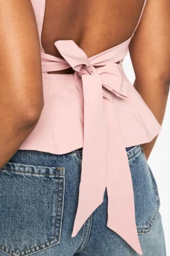 Bengaline Haut Peplum Noué à Dos Ouvert