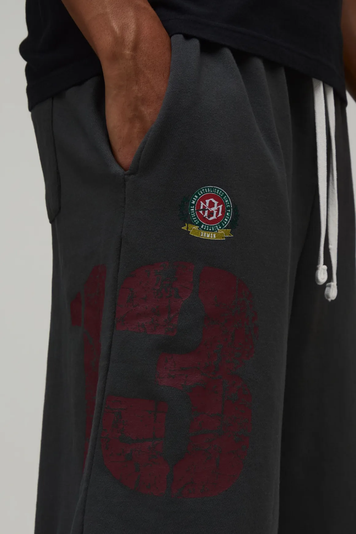 Bermuda Jort En Jersey Délavé Avec Ourlet Brut Style Varsity