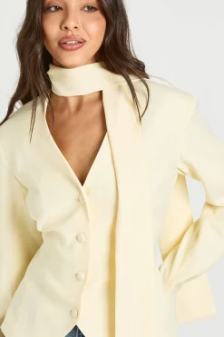 boohoo Blazer Ajusté À Col V Avec Foulard<Femme Tailleurs|Blazers