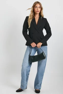 boohoo Blazer ajusté à décolleté plongeant<Femme Blazers|Manteaux Et Vestes
