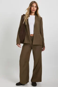 Blazer ajusté à la taille cintrée