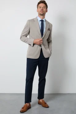 Blazer Ajusté À Poches Plaquées Et Motif Œil-d'oiseau Neutre