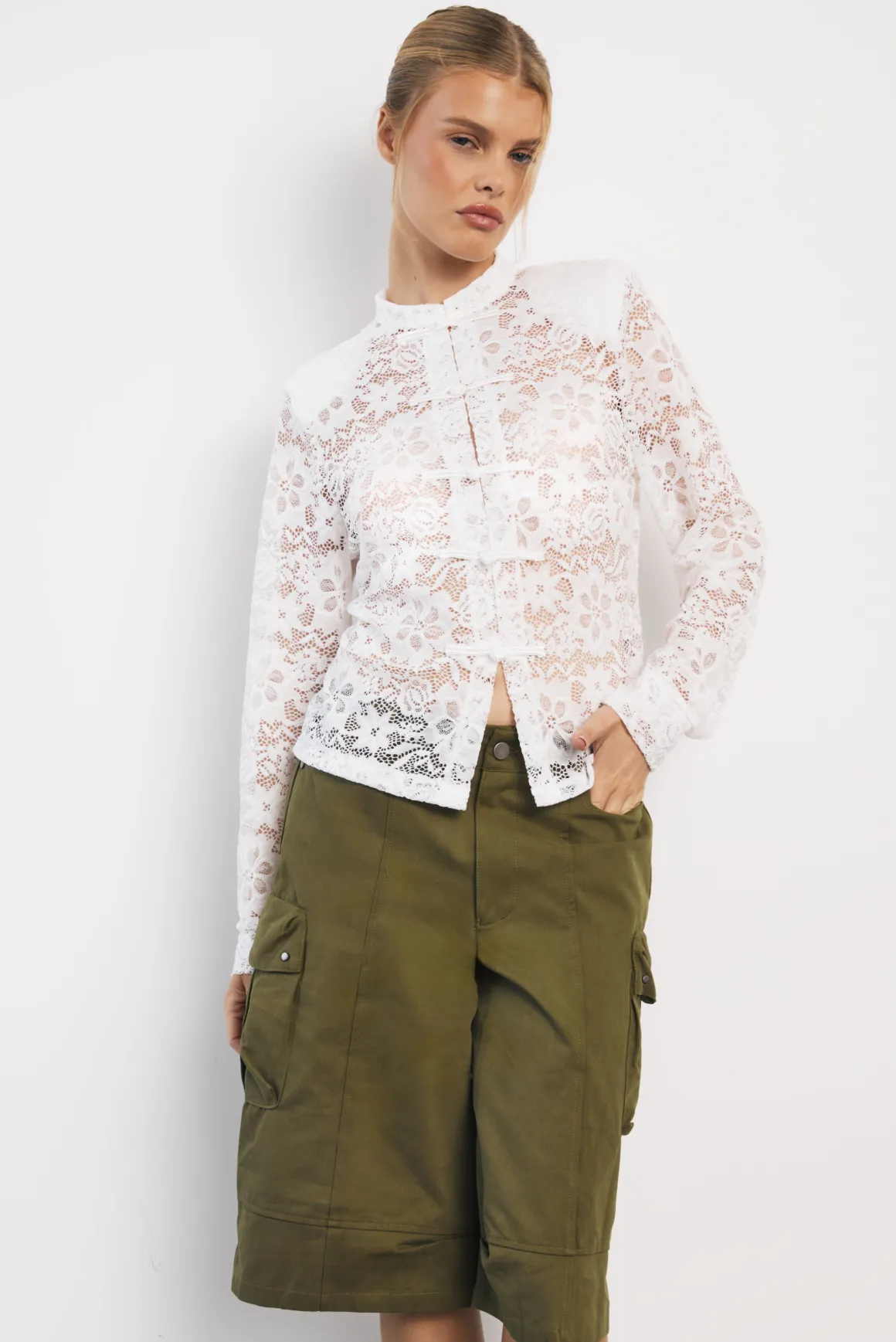 Blazer Avec Détails En Dentelle