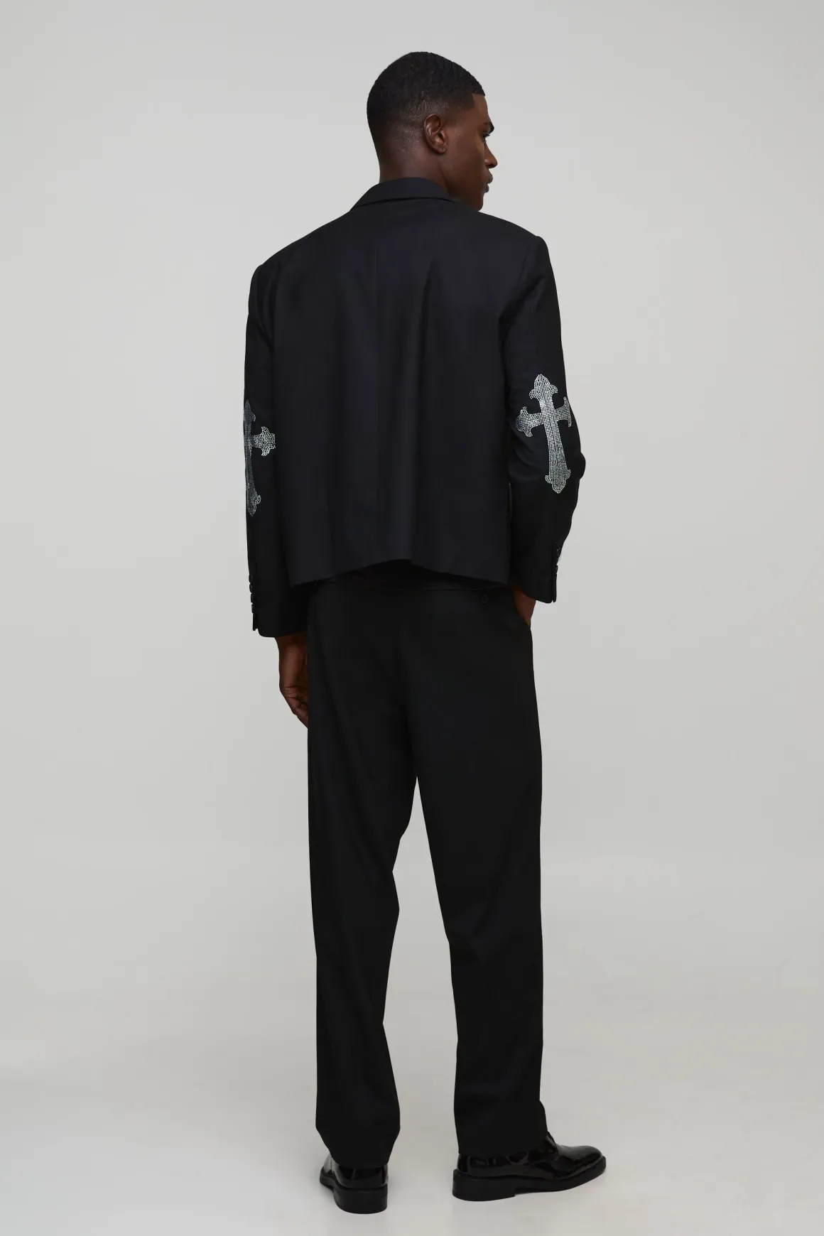 Blazer boxy surdimensionné orné de strass