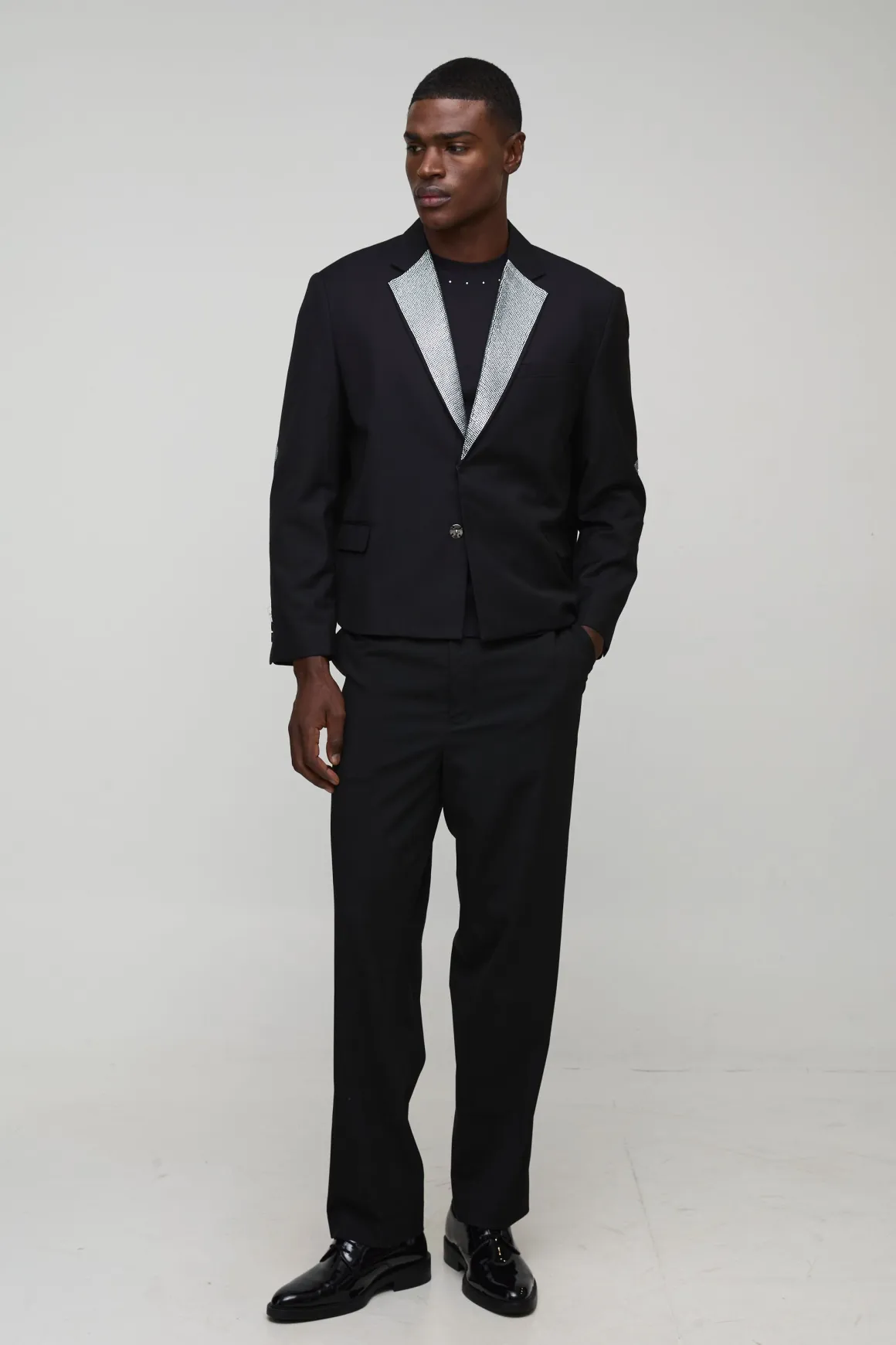 Blazer boxy surdimensionné orné de strass
