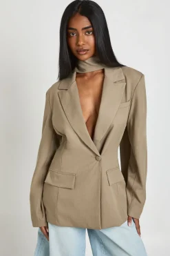 Blazer Cintré Avec Détail Foulard