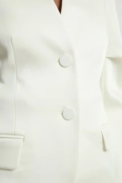 Blazer Cintré En Satin Sans Col