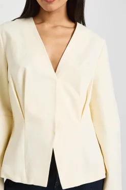 boohoo Blazer Cintré En Sergé À Manches Bouffantes<Femme Tailleurs|Blazers
