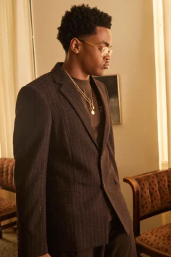Blazer cintré à fines rayures