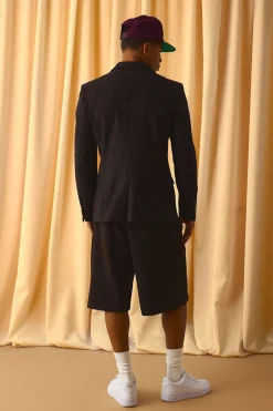 Blazer cintré à fines rayures