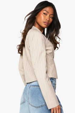 boohoo Blazer cintré à rayures fines<Femme Blazers|Vestes & Manteaux