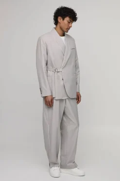 Blazer Coupe Décontractée À Boucle Portefeuille Et Finitions Satinées