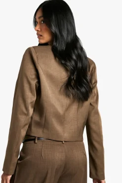 boohoo Blazer court ajusté en tissu tissé, style boxy crop<Femme Blazers|Vestes & Manteaux