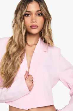 boohoo Blazer court décontracté en tissu tissé<Femme Blazers|Manteaux Et Vestes