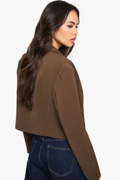 Blazer crop cintré à la taille