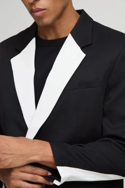 Blazer de costume à coupe droite avec panneaux contrastés