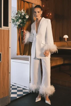 Blazer de Mariage Style Smoking à Revers Simple avec Garniture de Plumes