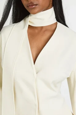 Blazer Ouvert Avec Détail Foulard